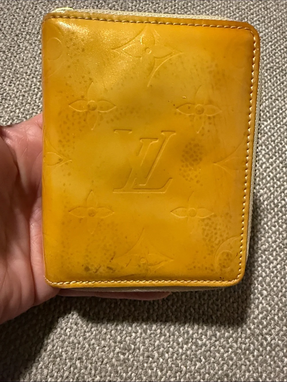 Louis Vuitton Vernis authentic zippy compact wallet BJ0959